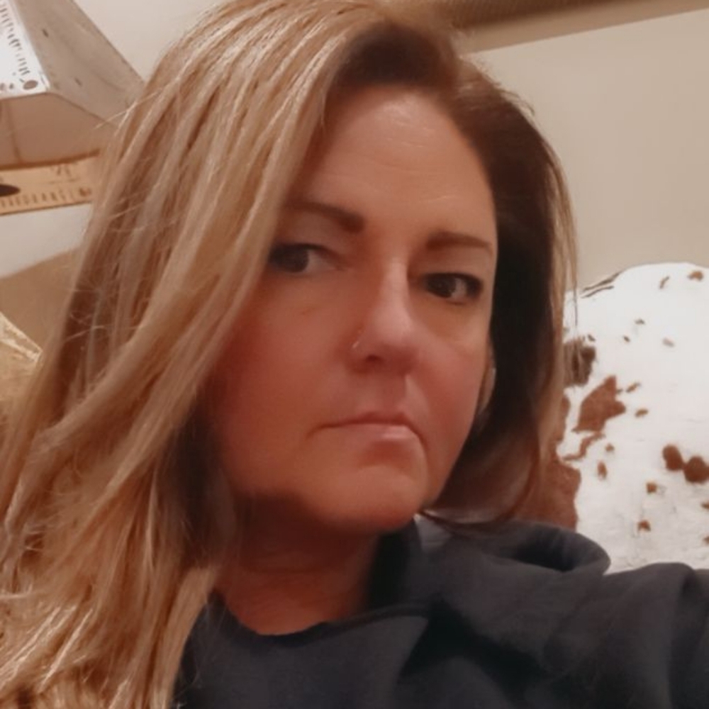Meet your Posher, Yvonne